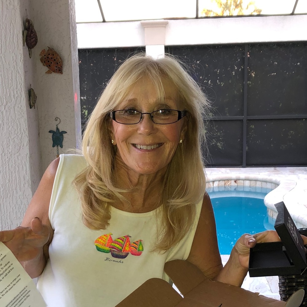 Meet your Posher, Annette